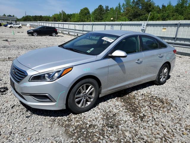 5NPE24AF9GH349178 - 2016 HYUNDAI SONATA SE SILVER photo 1