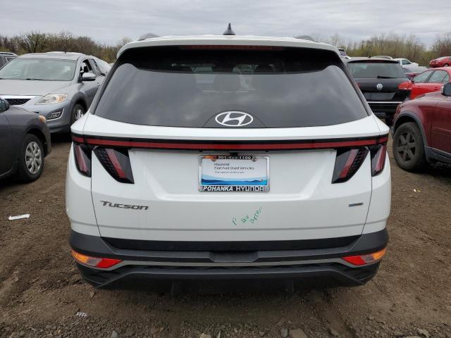 5NMJBCAE9NH057704 - 2022 HYUNDAI TUCSON SEL WHITE photo 6