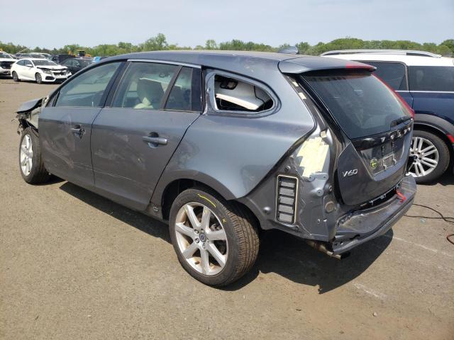 YV140MEK2H1368800 - 2017 VOLVO V60 T5 PREMIER GRAY photo 2