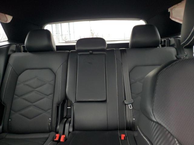 1V2HE2CA9RC215939 - 2024 VOLKSWAGEN ATLAS CROS SE WHITE photo 10