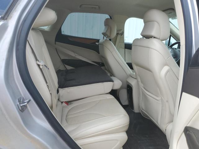 5LMCJ2C98GUJ24223 - 2016 LINCOLN MKC SELECT فضي صورة 10