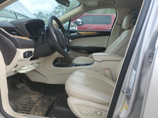 5LMCJ2C98GUJ24223 - 2016 LINCOLN MKC SELECT فضي صورة 7