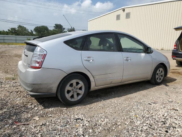 JTDKB20U187801718 - 2008 TOYOTA PRIUS SILVER photo 3