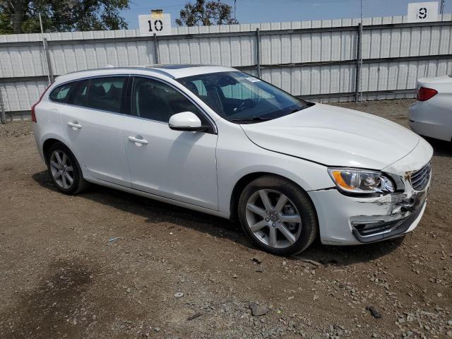 YV140MEK4G1289434 - 2016 VOLVO V60 T5 PREMIER WHITE photo 4