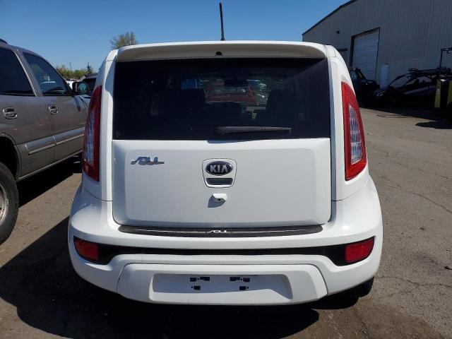 KNDJT2A69D7588794 - 2013 KIA SOUL + WHITE photo 6