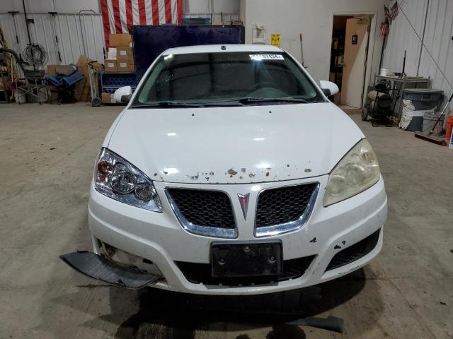 1G2ZA5E08A4151905 - 2010 PONTIAC G6 WHITE photo 5