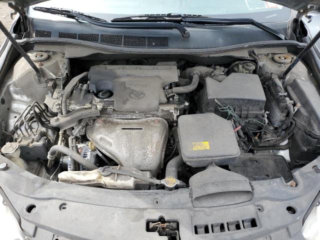 4T4BF1FK8FR476425 - 2015 TOYOTA CAMRY LE SILVER photo 11
