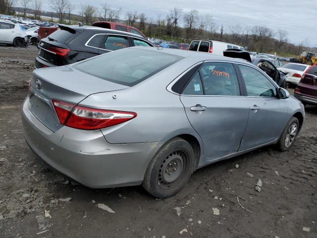 4T4BF1FK8FR476425 - 2015 TOYOTA CAMRY LE SILVER photo 3