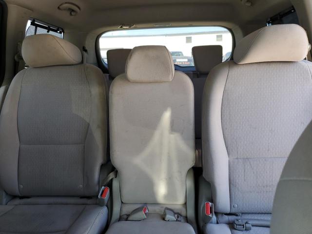 KNDMB5C11G6152423 - 2016 KIA SEDONA LX WHITE photo 10