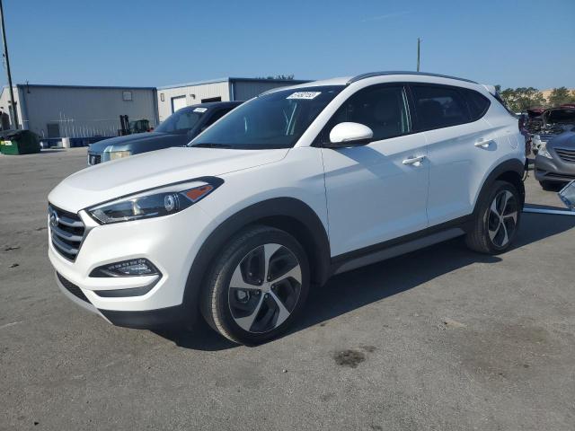 KM8J33AL7JU703204 - 2018 HYUNDAI TUCSON SPORT WHITE photo 1