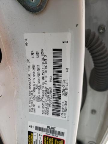 5TFUW5F17JX766927 - 2018 TOYOTA TUNDRA DOUBLE CAB SR/SR5 WHITE photo 12