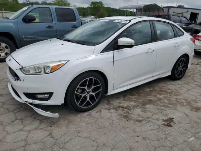 1FADP3F22FL321719 - 2015 FORD FOCUS SE WHITE photo 1