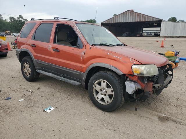 1FMYU031X6KA78676 - 2006 FORD ESCAPE XLT ORANGE photo 4