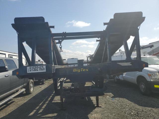 16VCX493X31559099 - 2003 UTILITY TRAILER BLUE photo 9