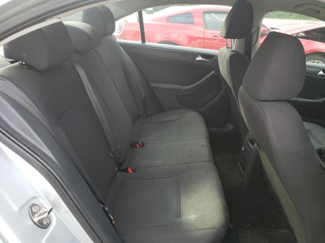 3VW2K7AJ8FM326022 - 2015 VOLKSWAGEN JETTA BASE فضي صورة 10