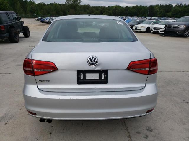 3VW2K7AJ8FM326022 - 2015 VOLKSWAGEN JETTA BASE فضي صورة 6
