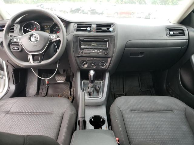 3VW2K7AJ8FM326022 - 2015 VOLKSWAGEN JETTA BASE فضي صورة 8