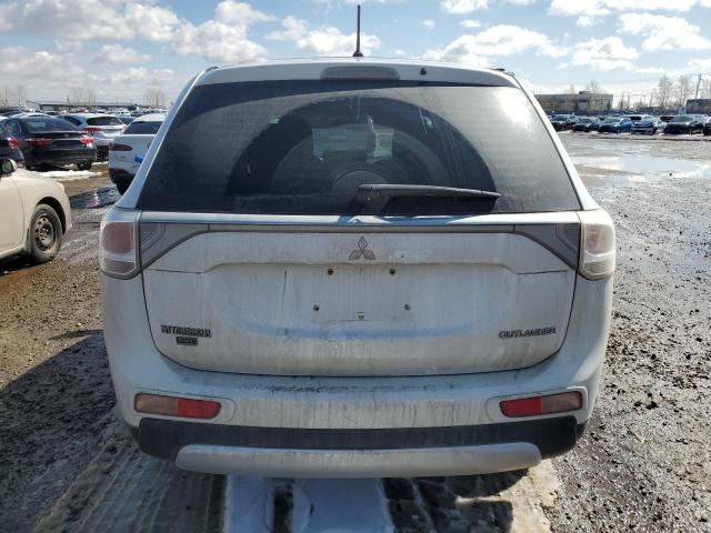 JA4AZ2A33FZ600797 - 2015 MITSUBISHI OUTLANDER ES WHITE photo 6