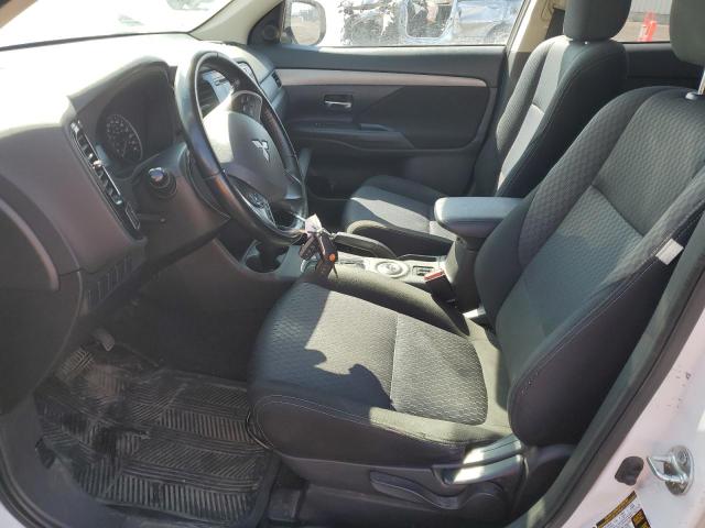 JA4AZ2A33FZ600797 - 2015 MITSUBISHI OUTLANDER ES WHITE photo 7