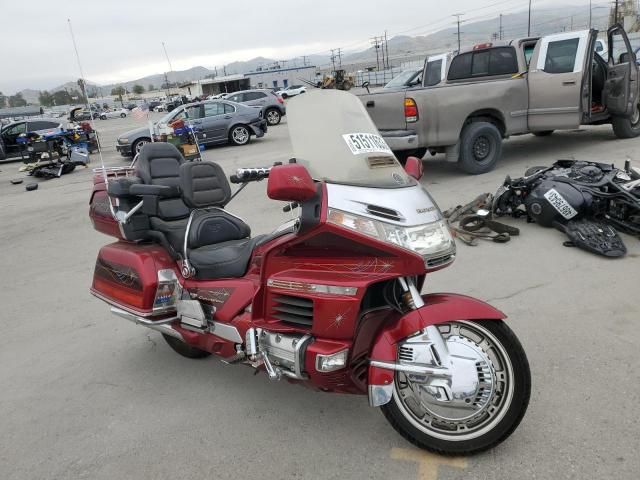 1HFSC2232WA000979 - 1998 HONDA GL1500 SE RED photo 1