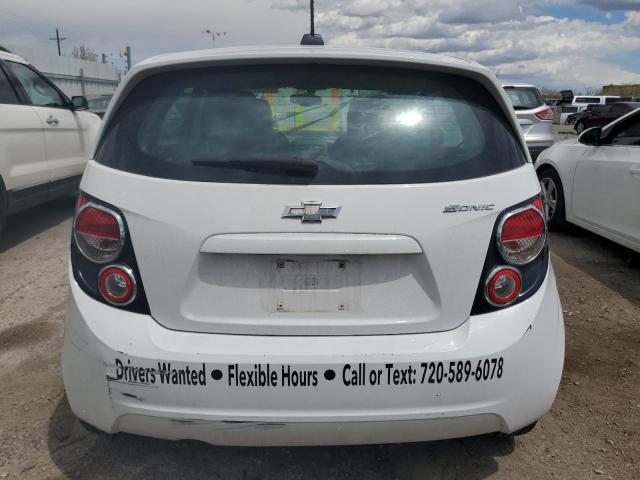 1G1JA6SH5F4206819 - 2015 CHEVROLET SONIC LS 白色 照片 6