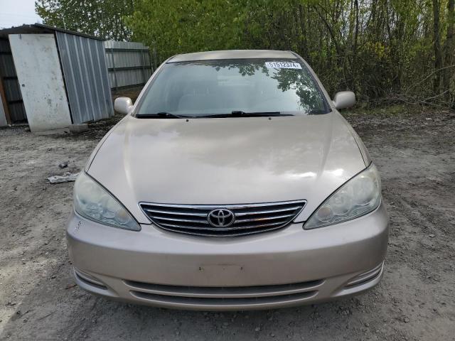 4T1BE32K44U802510 - 2004 TOYOTA CAMRY LE TAN photo 5