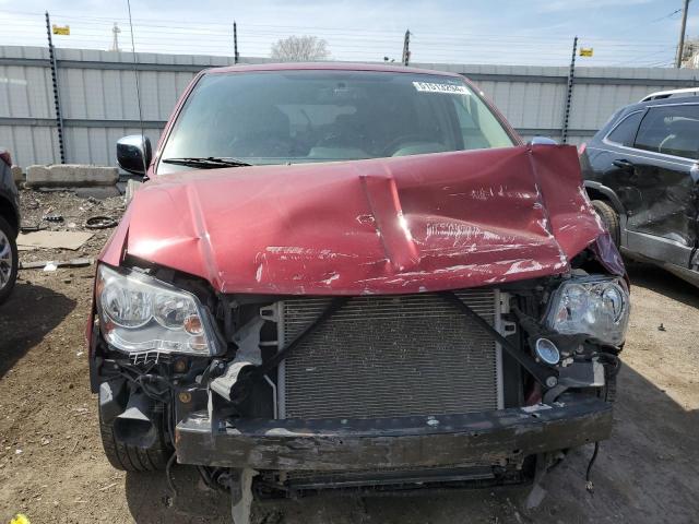 2C4RC1CGXCR393206 - 2012 CHRYSLER TOWN & COU TOURING L RED photo 5