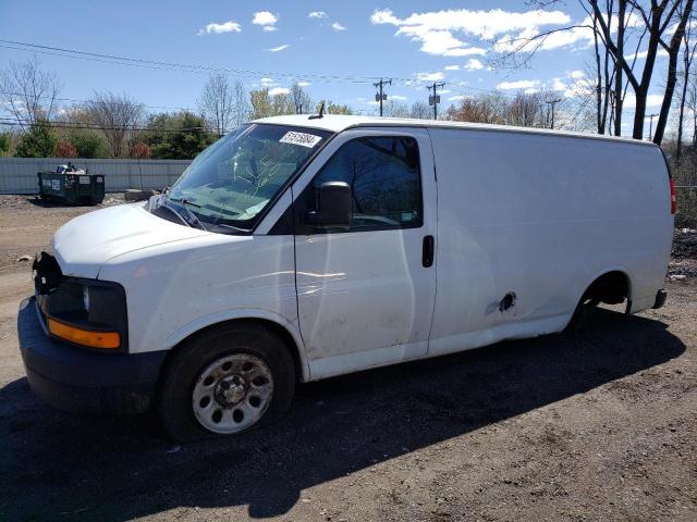 1GCSGAFX1E1137447 - 2014 CHEVROLET EXPRESS G1 WHITE photo 1