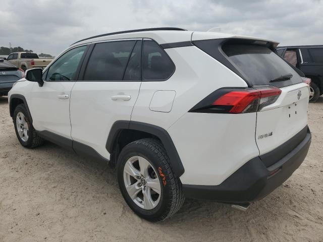 2T3W1RFVXMC094888 - 2021 TOYOTA RAV4 XLE WHITE photo 2