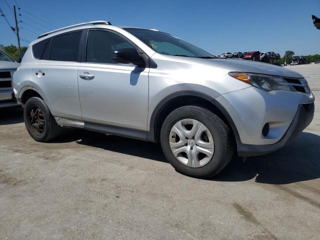 JTMBFREV8FJ033296 - 2015 TOYOTA RAV4 LE SILVER photo 4