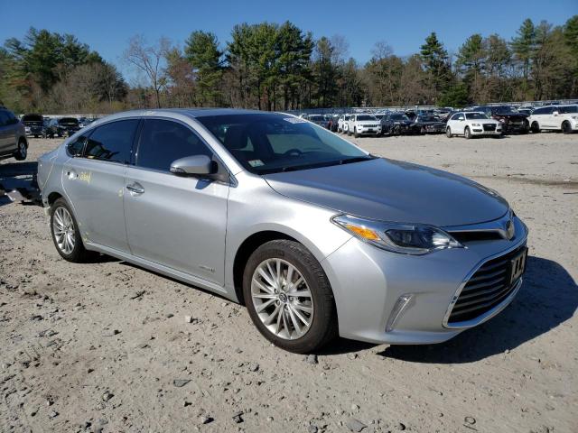 4T1BD1EB9JU059972 - 2018 TOYOTA AVALON HYBRID SILVER photo 4