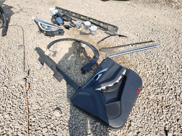 SJKCH5CP0HA025334 - 2017 INFINITI QX30 BASE Qara foto 13