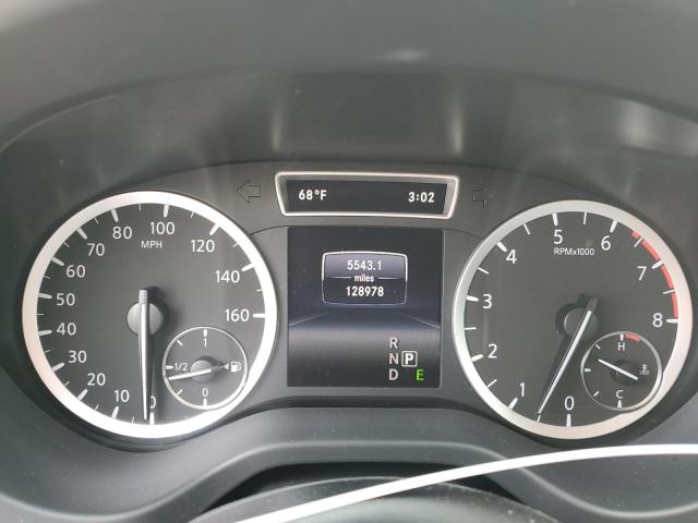 SJKCH5CR9HA023888 - 2017 INFINITI QX30 BASE GRAY photo 9