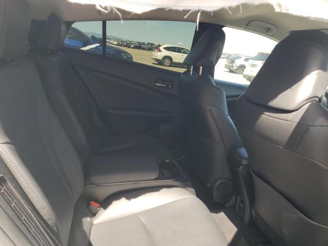 JTDKARFP2J3101880 - 2018 TOYOTA PRIUS PRIM 白色 照片 10