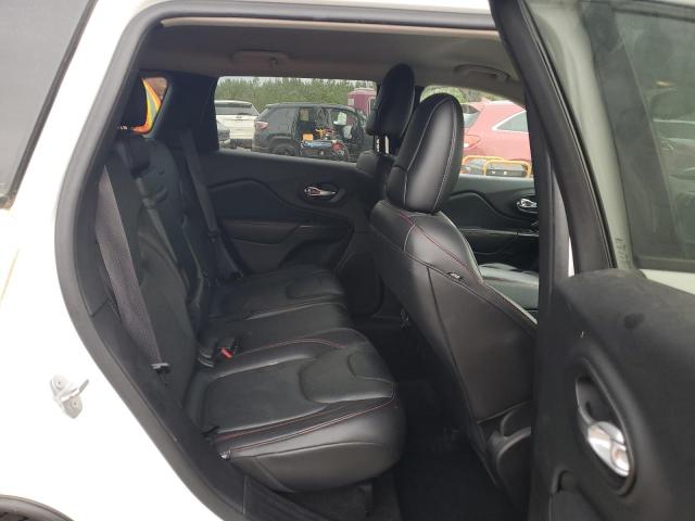 1C4PJMBS0GW112922 - 2016 JEEP CHEROKEE TRAILHAWK WHITE photo 11