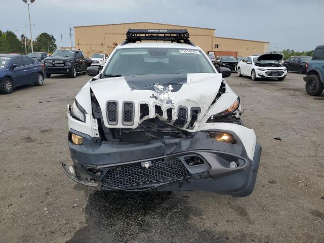 1C4PJMBS0GW112922 - 2016 JEEP CHEROKEE TRAILHAWK WHITE photo 5