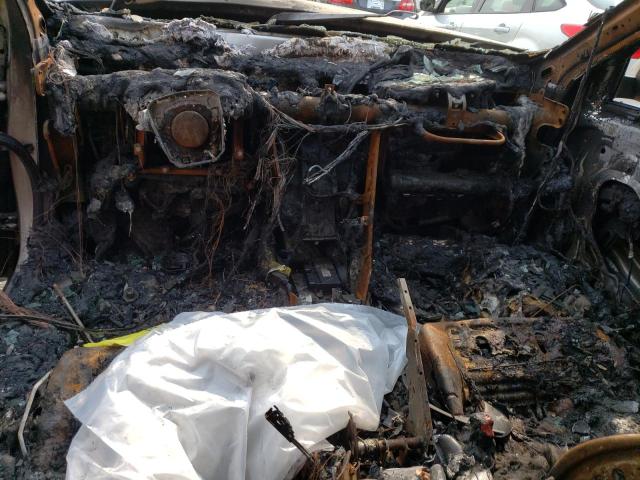 1G11C5SL3FF158492 - 2015 CHEVROLET MALIBU 1LT 烧焦的 照片 8