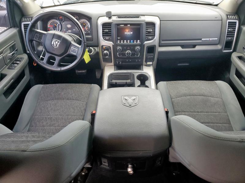 1C6RR6LT5KS537130 - 2019 RAM 1500 CLASS SLT თეთრი ფოტო 8