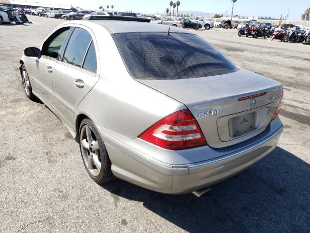 WDBRF40J35F647095 - 2005 MERCEDES-BENZ C 230K SPORT SEDAN GOLD photo 3