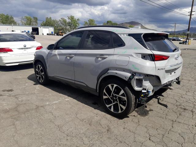 KM8K53A3XPU947971 - 2023 HYUNDAI KONA LIMITED SILVER photo 2