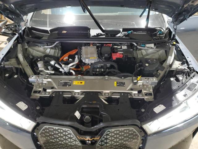 WB523CF0XRCP21815 - 2024 BMW IX XDRIVE50 BLUE photo 12