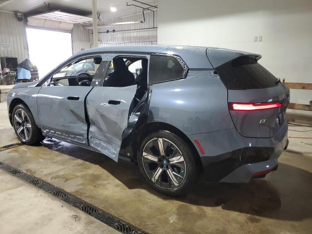 WB523CF0XRCP21815 - 2024 BMW IX XDRIVE50 BLUE photo 2