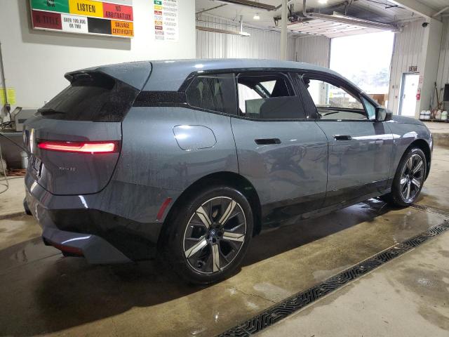 WB523CF0XRCP21815 - 2024 BMW IX XDRIVE50 BLUE photo 3