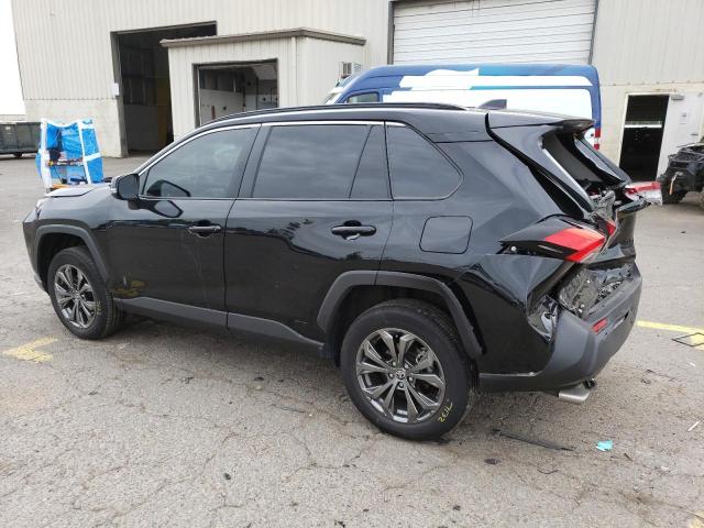 2T3B6RFV2NW035625 - 2022 TOYOTA RAV4 XLE PREMIUM BLACK photo 2