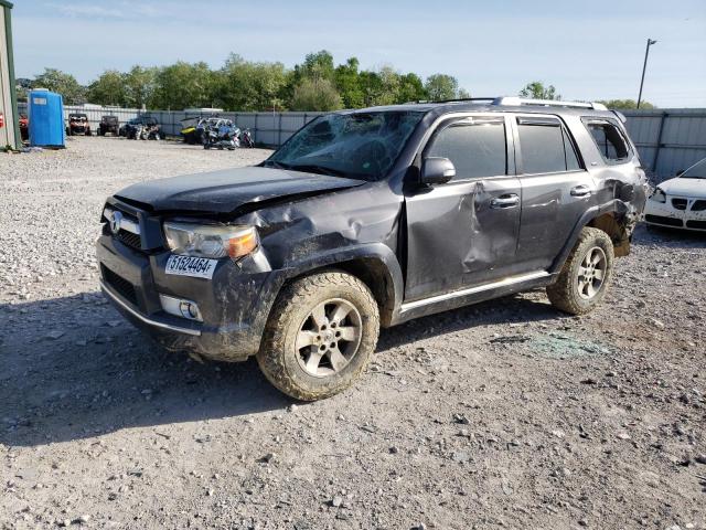 JTEBU5JR6B5052676 - 2011 TOYOTA 4RUNNER SR5 GRAY photo 1