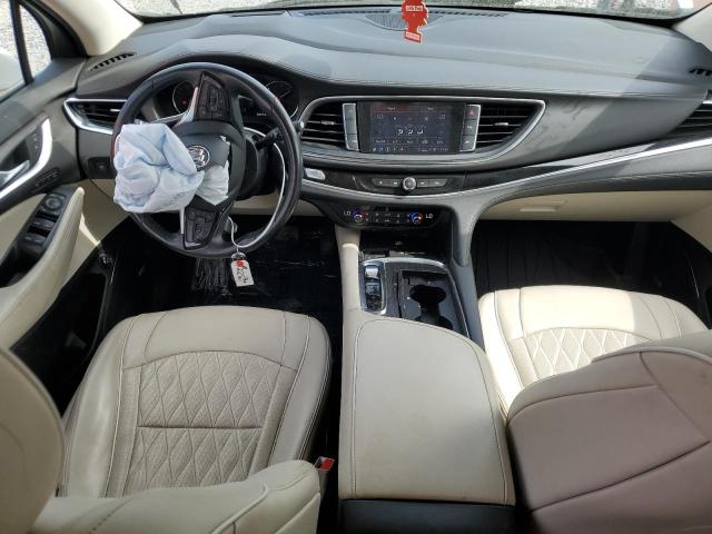 5GAERDKW1NJ102821 - 2022 BUICK ENCLAVE AVENIR WHITE photo 8