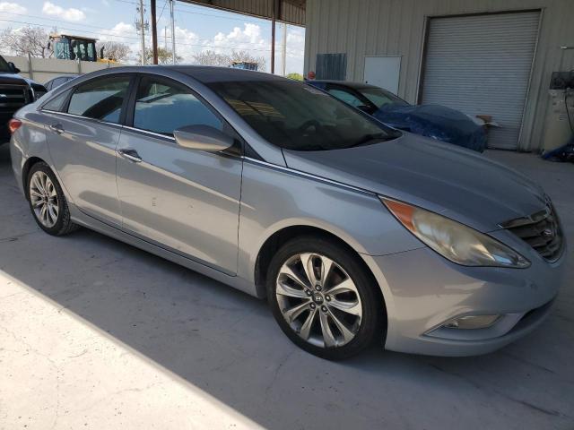 5NPEC4AB1BH181619 - 2011 HYUNDAI SONATA SE SILVER photo 4