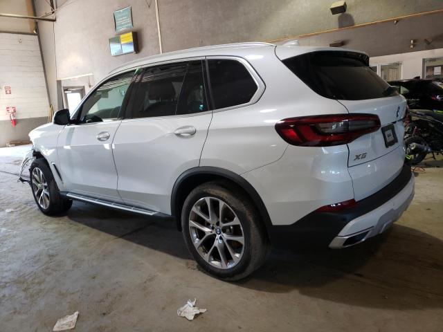 5UXCR6C01N9J33420 - 2022 BMW X5 XDRIVE40I WHITE photo 2