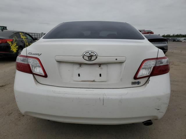 JTNBB46KX73012289 - 2007 TOYOTA CAMRY HYBRID WHITE photo 6