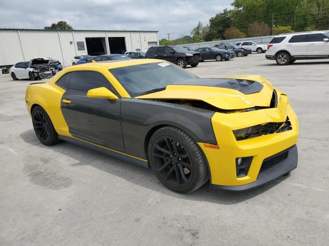 2G1FL1EP1D9800033 - 2013 CHEVROLET CAMARO ZL1 YELLOW photo 4